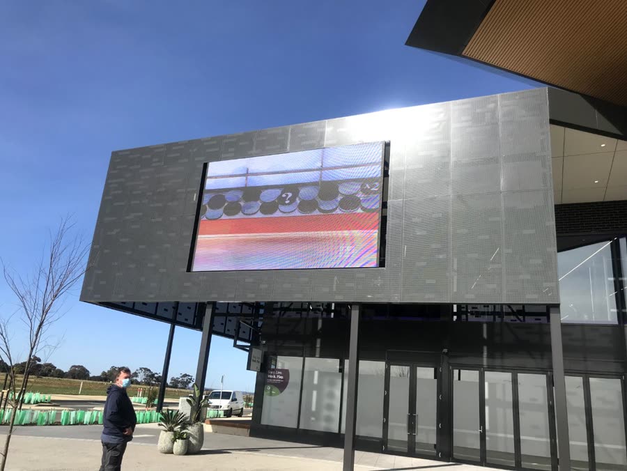 Digitimos digital signage installation
