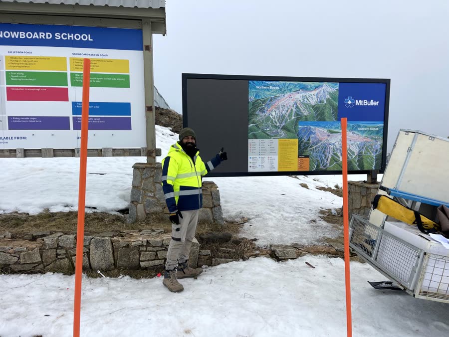 Digitimos digital signage installation