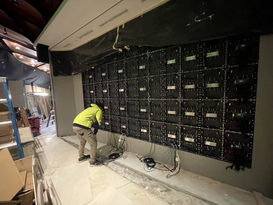 Digitimos digital signage installation
