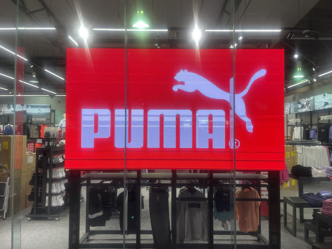 Puma — In-store brand LED screen
